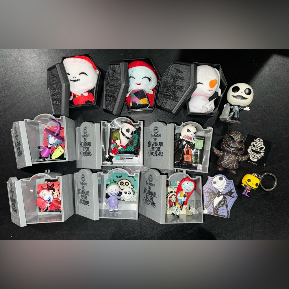 Nightmare Before Christmas Figurine & Plushie Lot Of 12 Jack Sally Zero Oogie